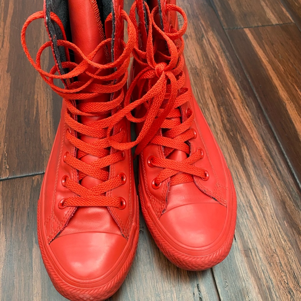 Converse red boots